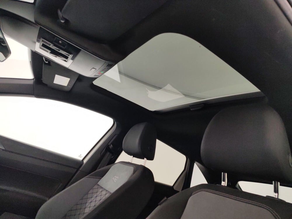 Volkswagen Taigo usata a Massa-Carrara (10)
