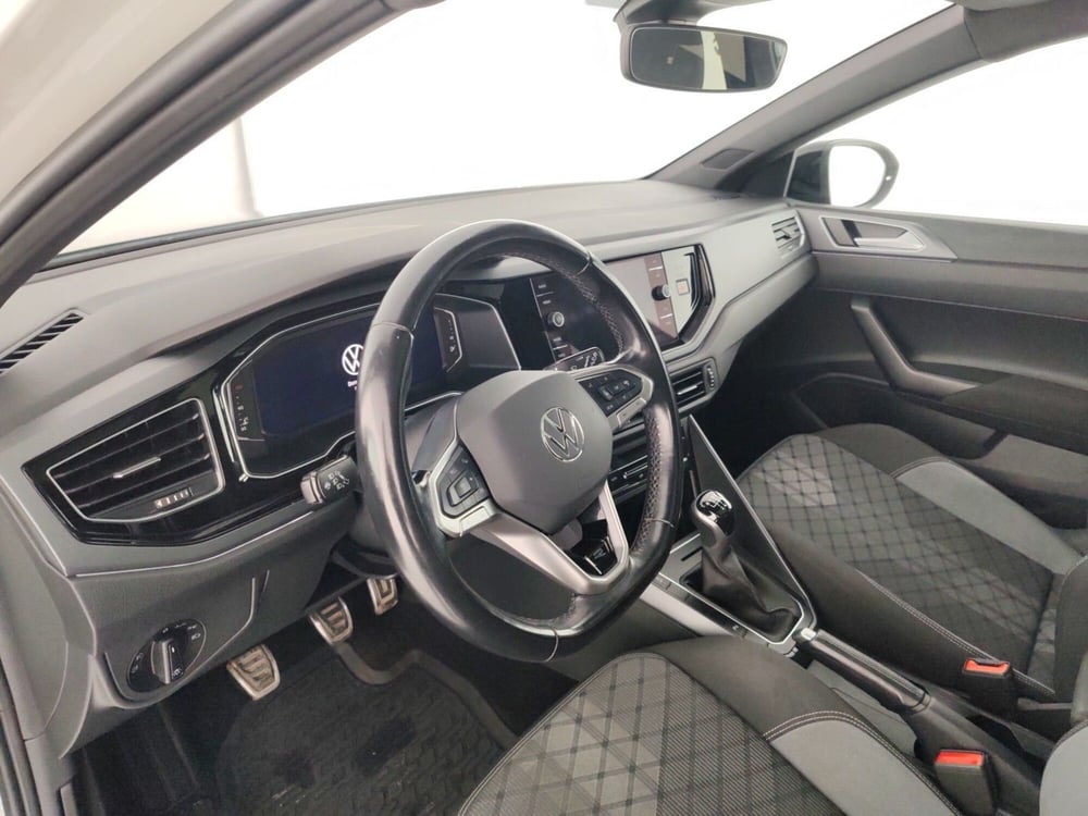 Volkswagen Taigo usata a Massa-Carrara (8)