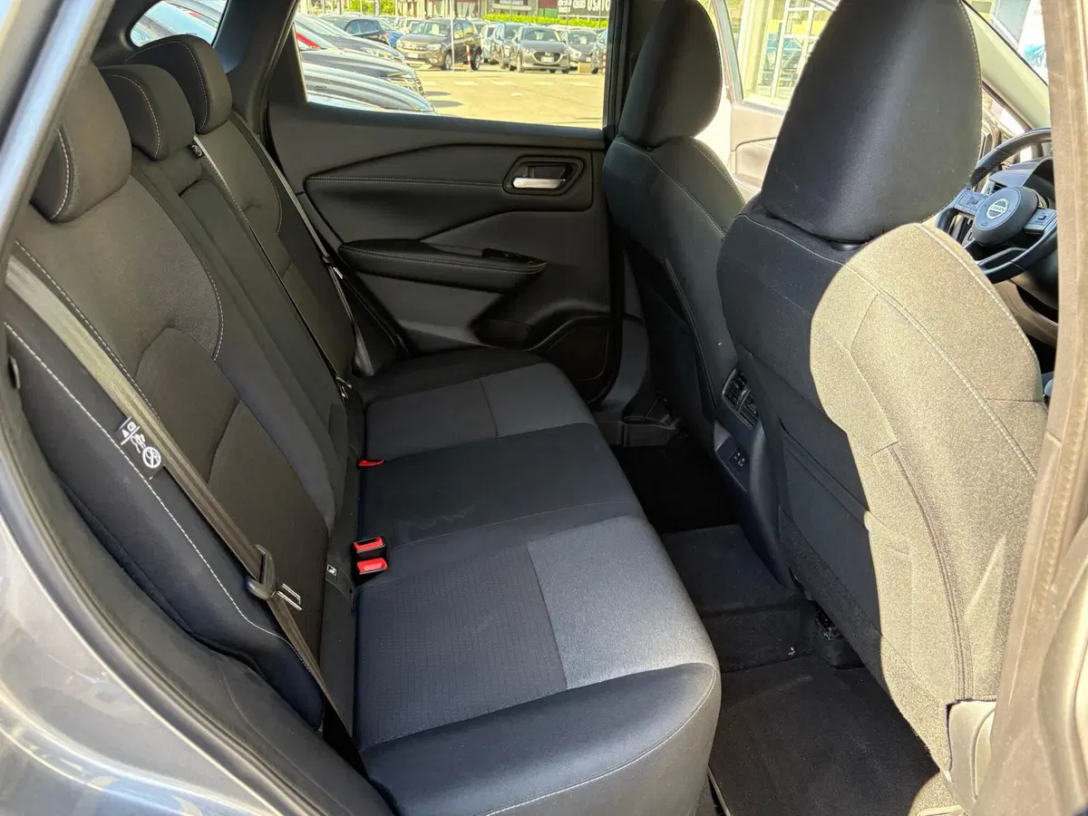 Nissan Qashqai usata a Rimini (7)