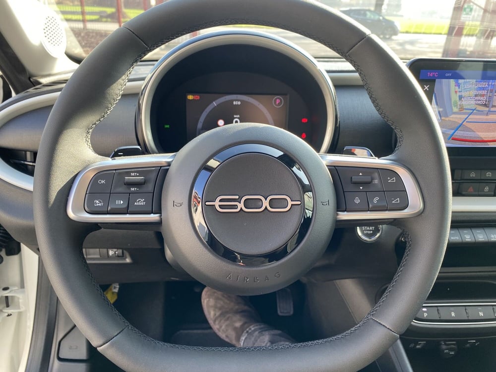 Fiat 600 nuova a Modena (8)