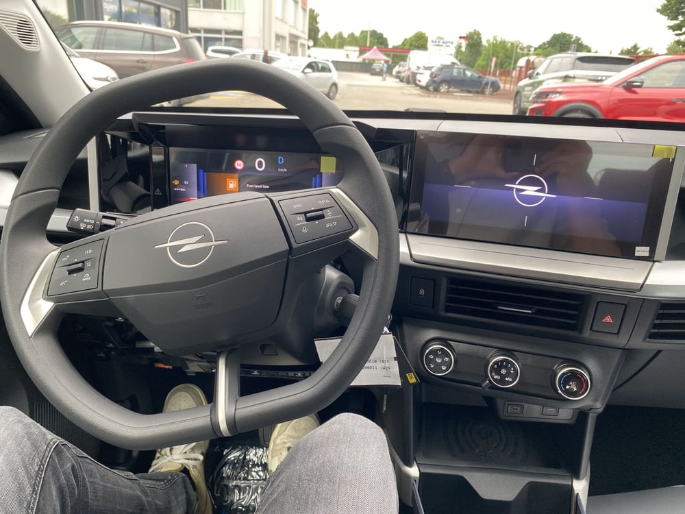 Opel Frontera nuova a Modena (9)