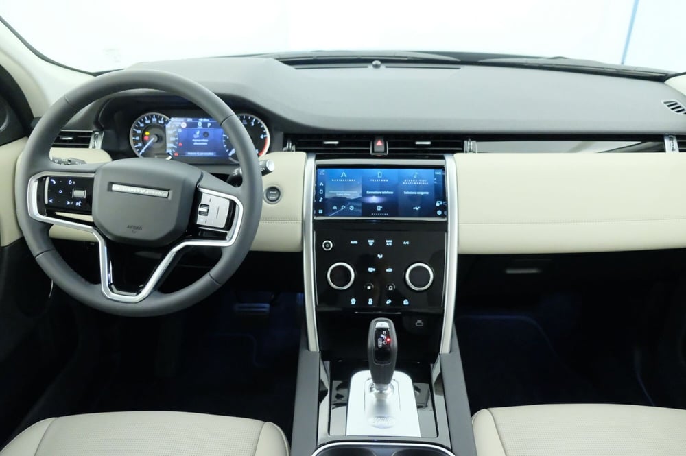 Land Rover Discovery Sport usata a Mantova (4)