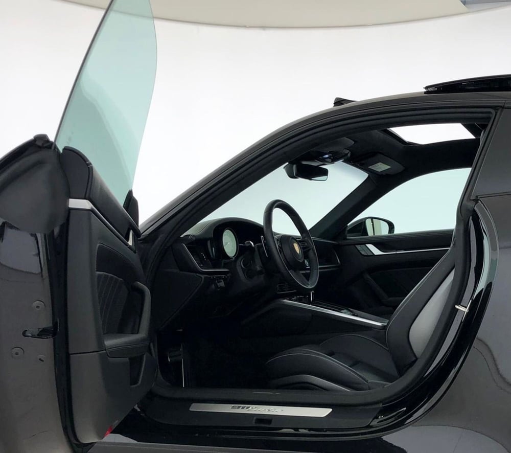 Porsche 911 Coupé usata a Perugia (10)