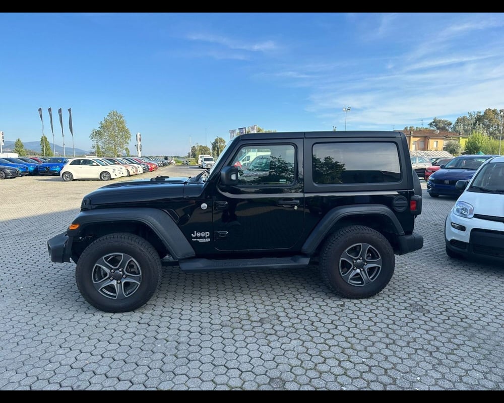 Jeep Wrangler usata a Lucca (4)