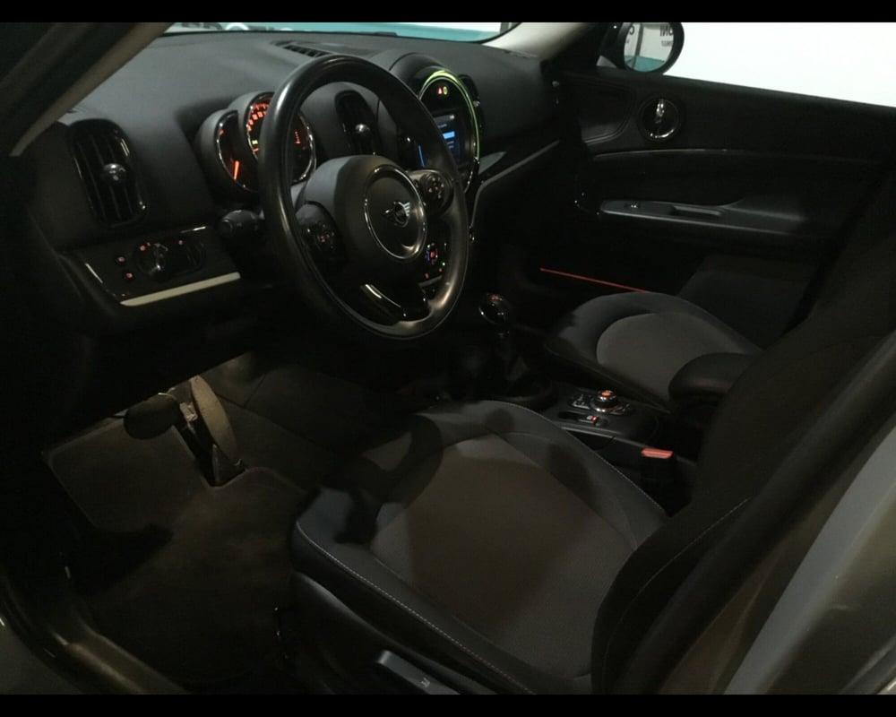 MINI Mini Countryman usata a Varese (8)