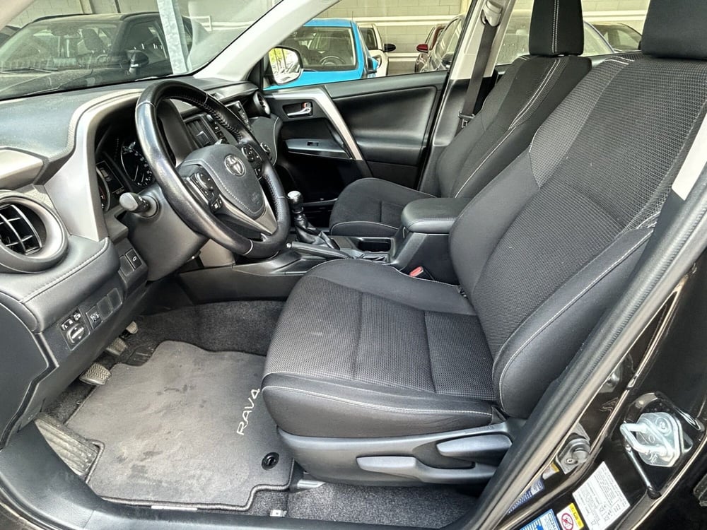 Toyota Rav4 usata a Bergamo (11)