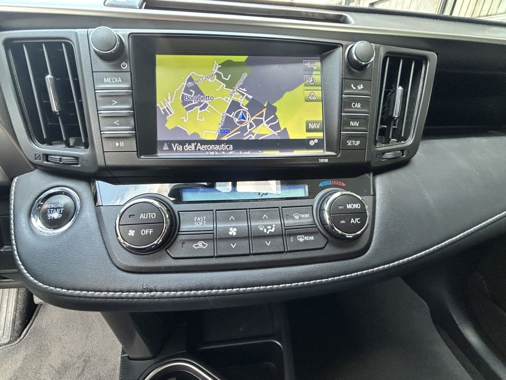 Toyota Rav4 usata a Bergamo (16)