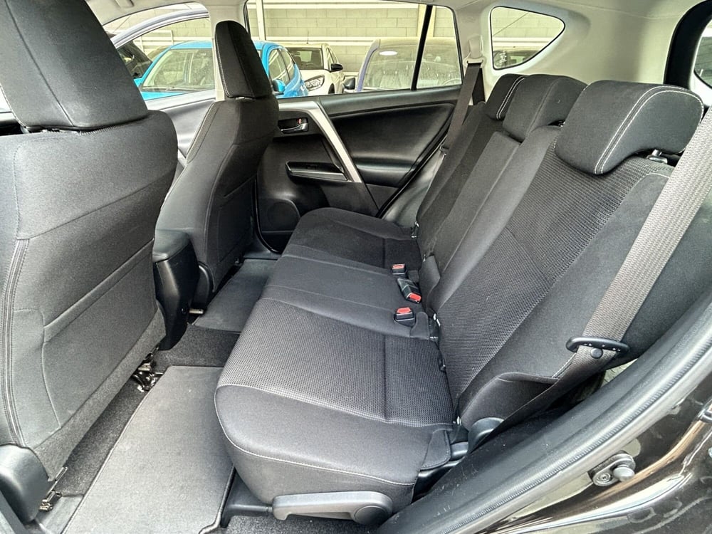 Toyota Rav4 usata a Bergamo (18)