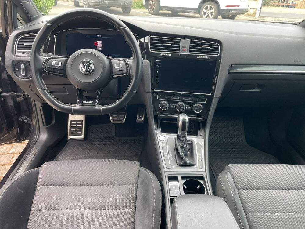 Volkswagen Golf usata a Taranto (6)