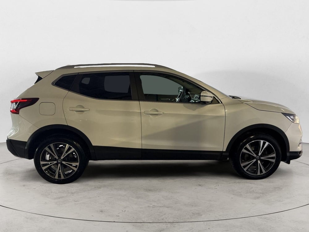 Nissan Qashqai usata a Monza e Brianza (8)