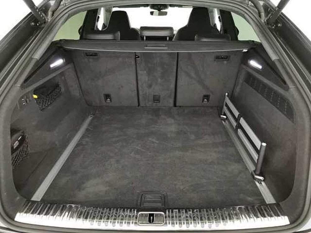 Audi RS Q8 usata a Chieti (7)