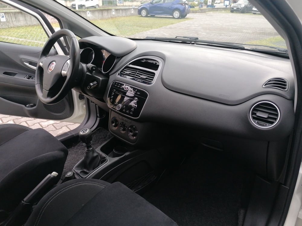 Fiat Punto usata a Brescia (13)