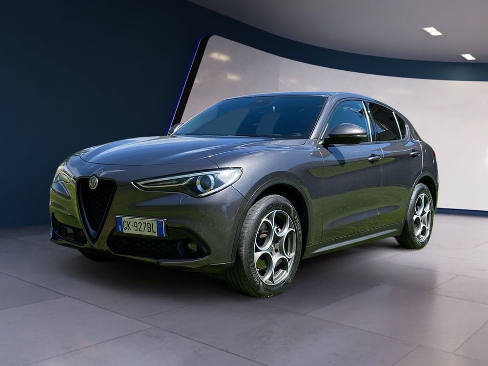 Alfa Romeo Stelvio usata a Salerno