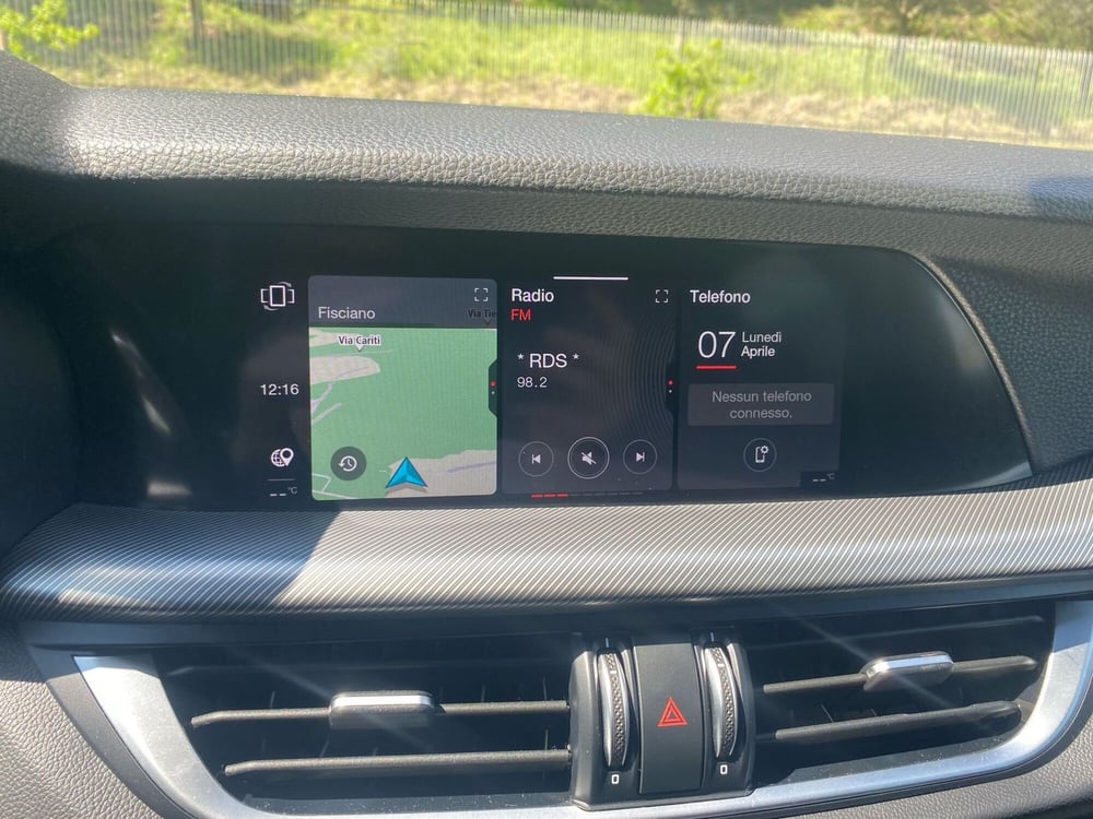 Alfa Romeo Stelvio usata a Salerno (20)