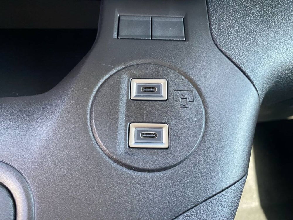 Fiat Doblò nuova a Salerno (19)