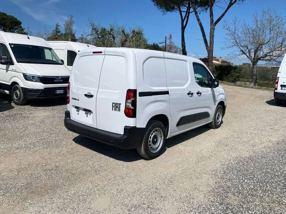 Fiat Doblò nuova a Salerno (3)