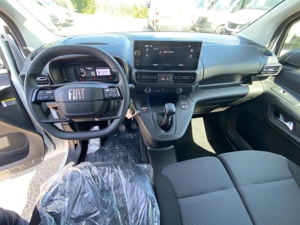 Fiat Doblò nuova a Salerno (5)