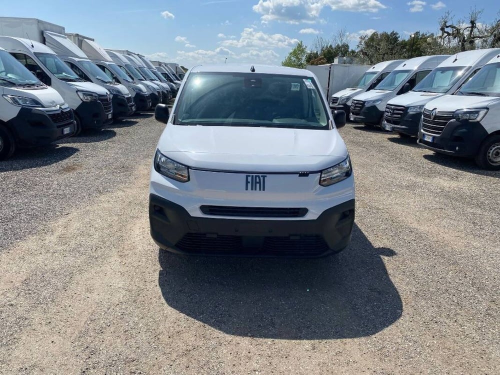 Fiat Doblò nuova a Salerno (9)