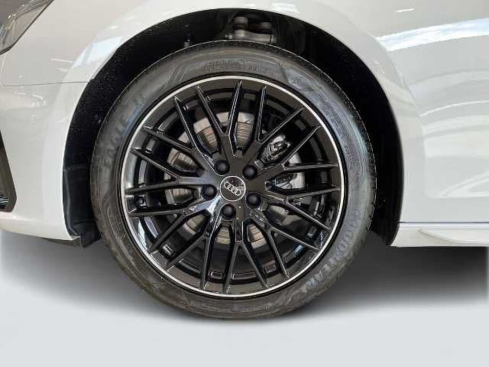 Audi A4 nuova a Prato (7)