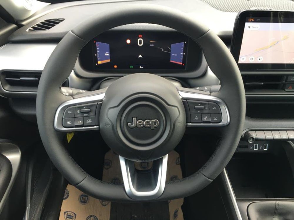 Jeep Avenger nuova a Cuneo (11)