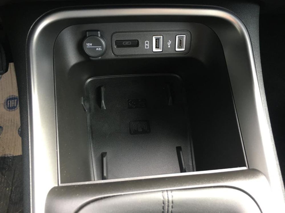 Jeep Avenger nuova a Cuneo (19)