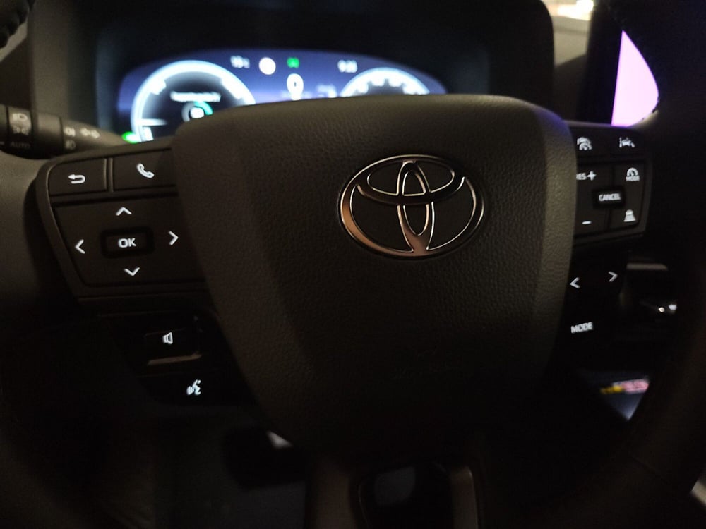 Toyota Toyota C-HR usata a Vicenza (12)