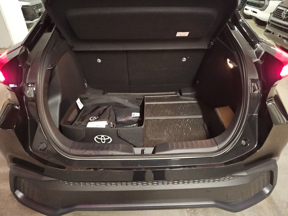 Toyota Toyota C-HR usata a Vicenza (7)