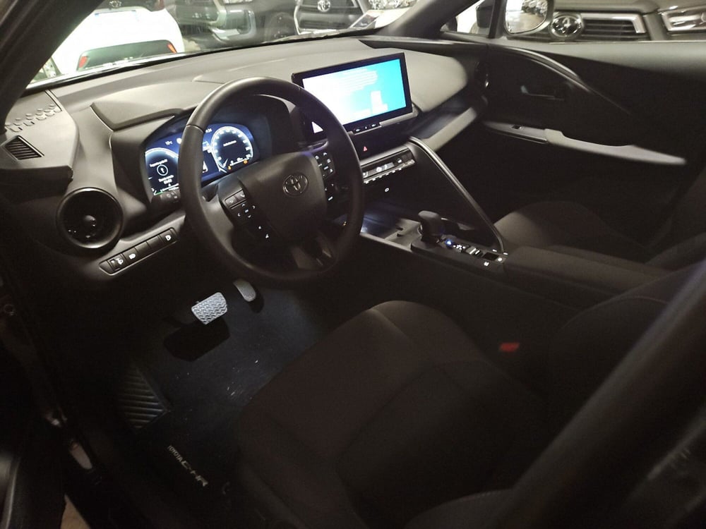 Toyota Toyota C-HR usata a Vicenza (9)