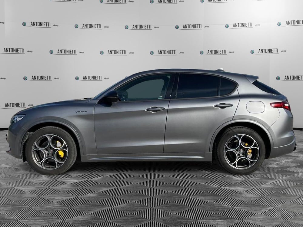 Alfa Romeo Stelvio usata a Ancona (8)