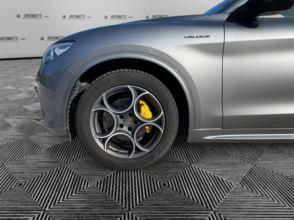 Alfa Romeo Stelvio usata a Ancona (9)