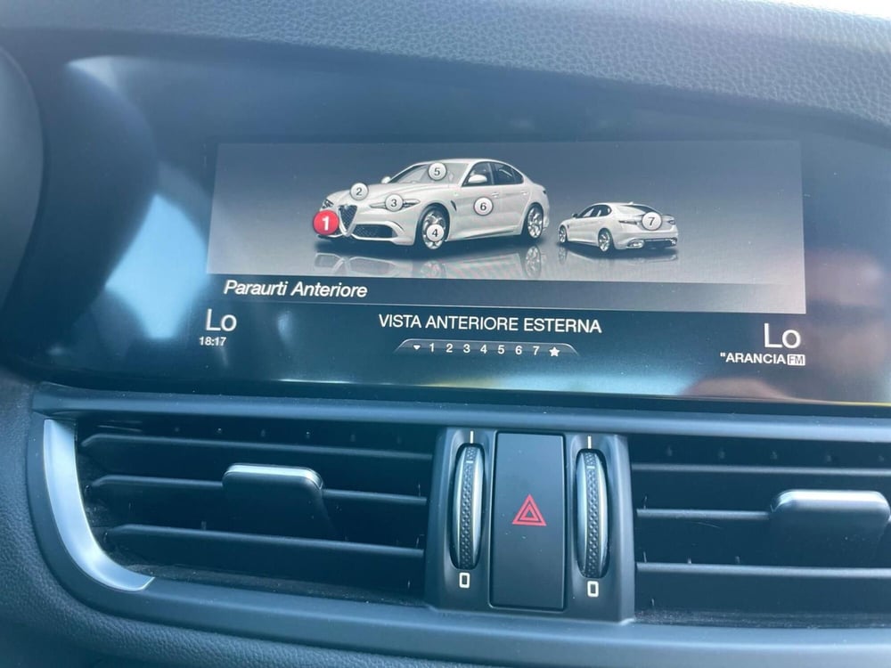 Alfa Romeo Giulia usata a Ancona (16)