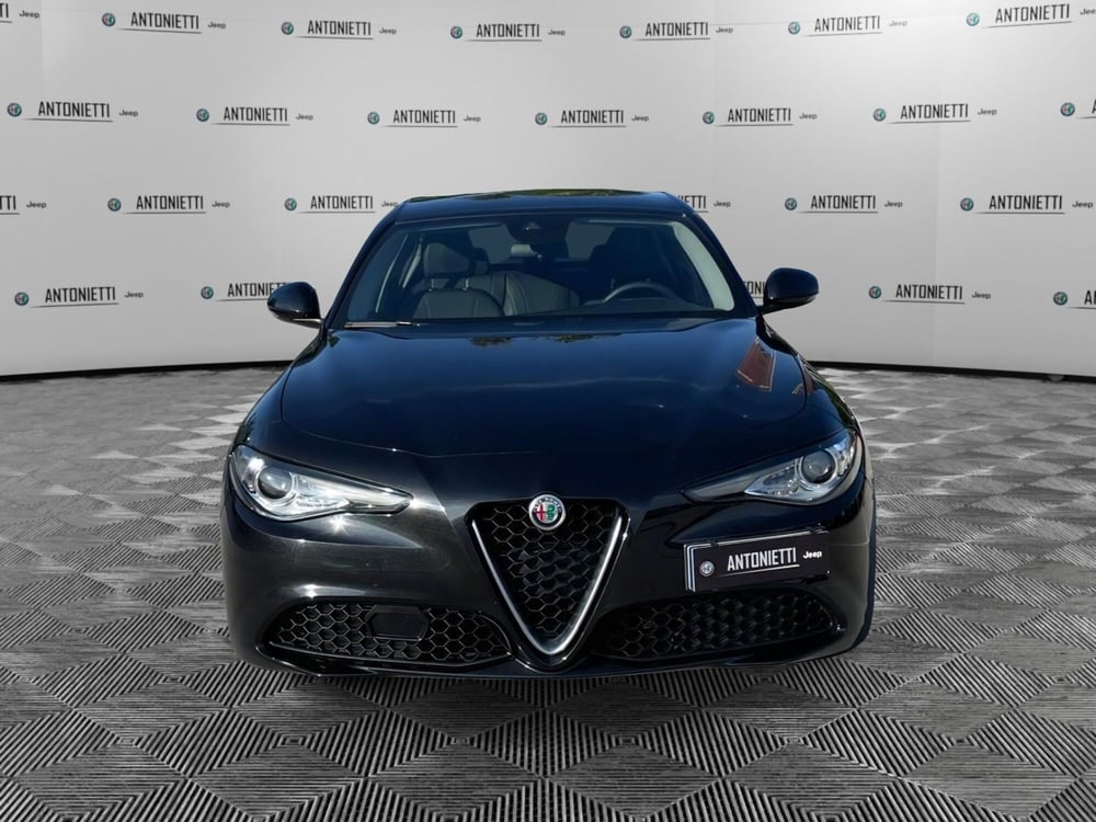 Alfa Romeo Giulia usata a Ancona (2)