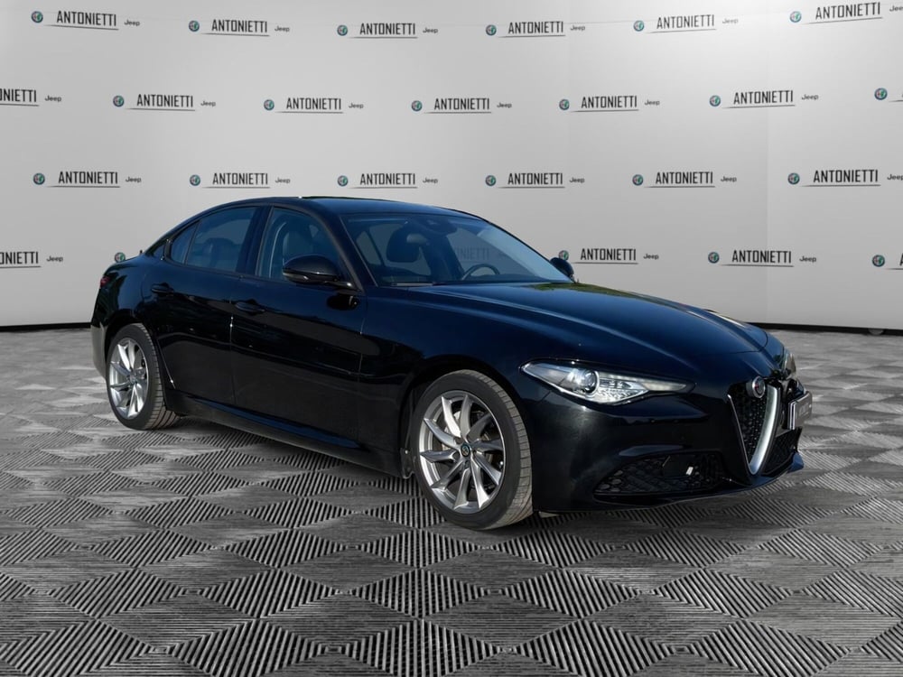 Alfa Romeo Giulia usata a Ancona (3)