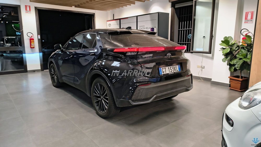Toyota Toyota C-HR usata a Catanzaro (4)