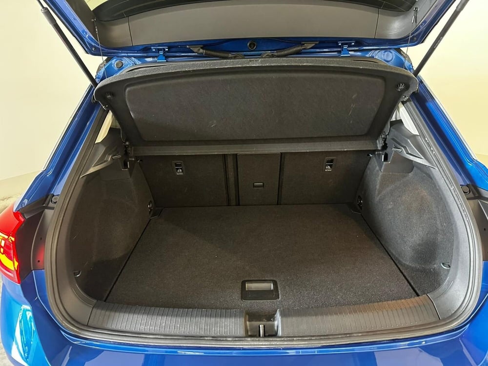 Volkswagen T-Roc usata a L'Aquila (7)