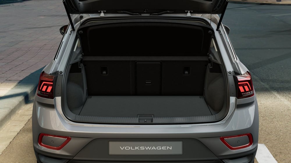 Volkswagen T-Roc nuova a Catanzaro (8)