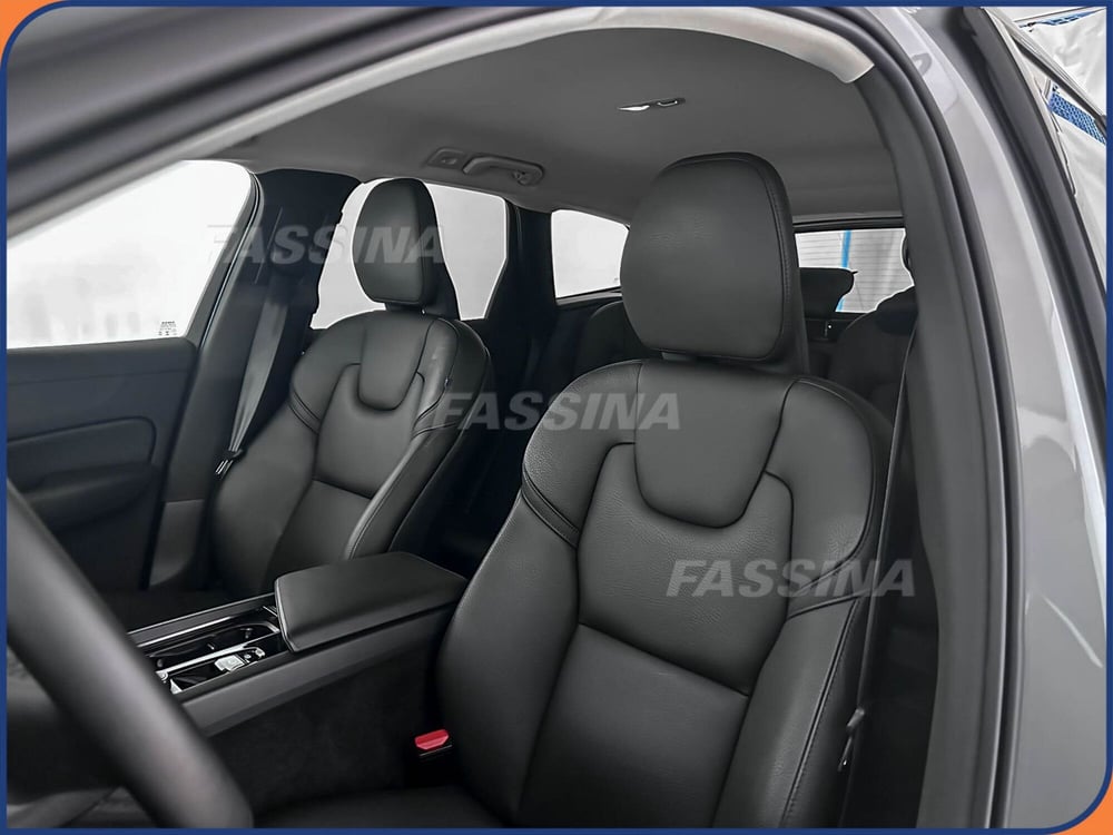 Volvo XC60 usata a Milano (8)