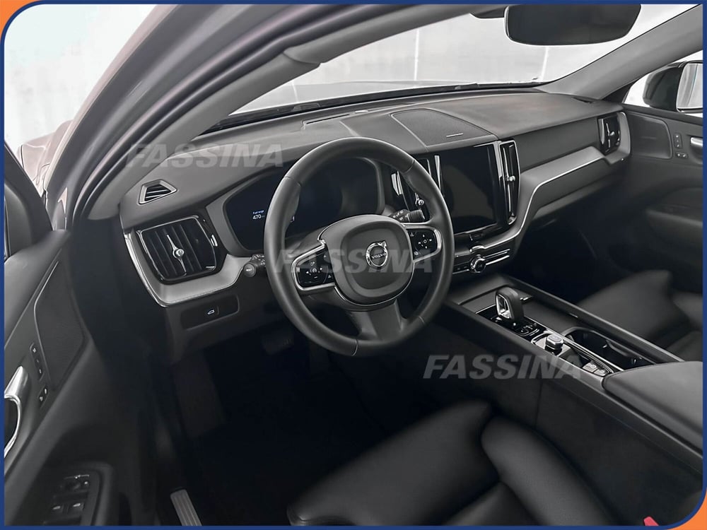 Volvo XC60 usata a Milano (9)
