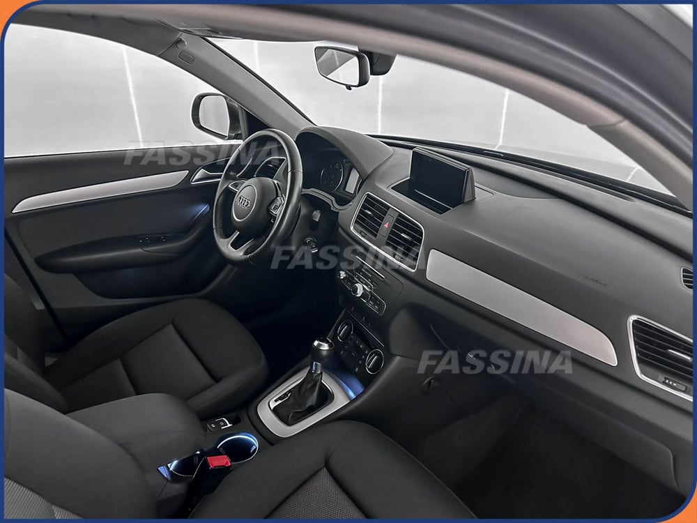 Audi Q3 usata a Milano (14)
