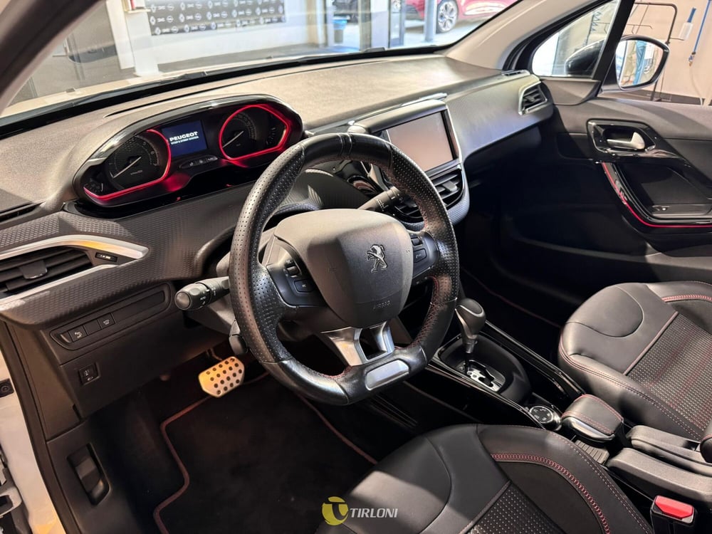 Peugeot 2008 usata a Milano (11)