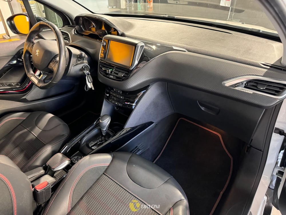 Peugeot 2008 usata a Milano (12)