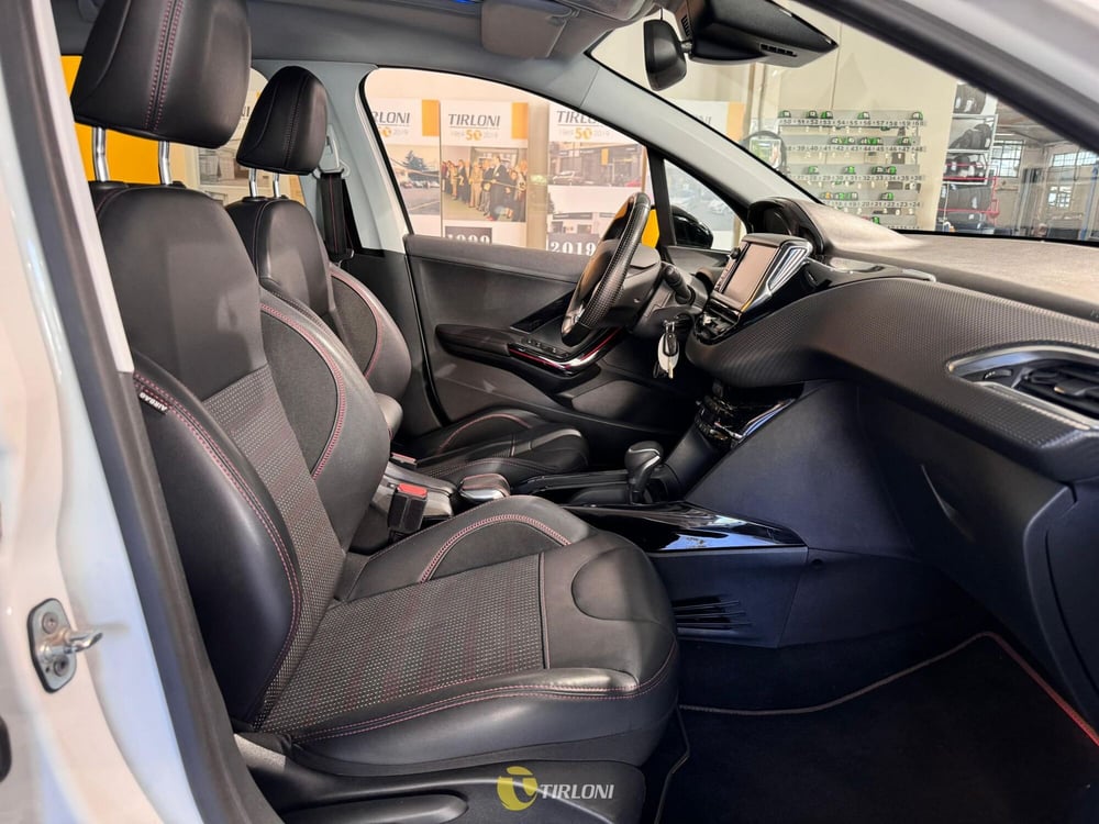 Peugeot 2008 usata a Milano (14)