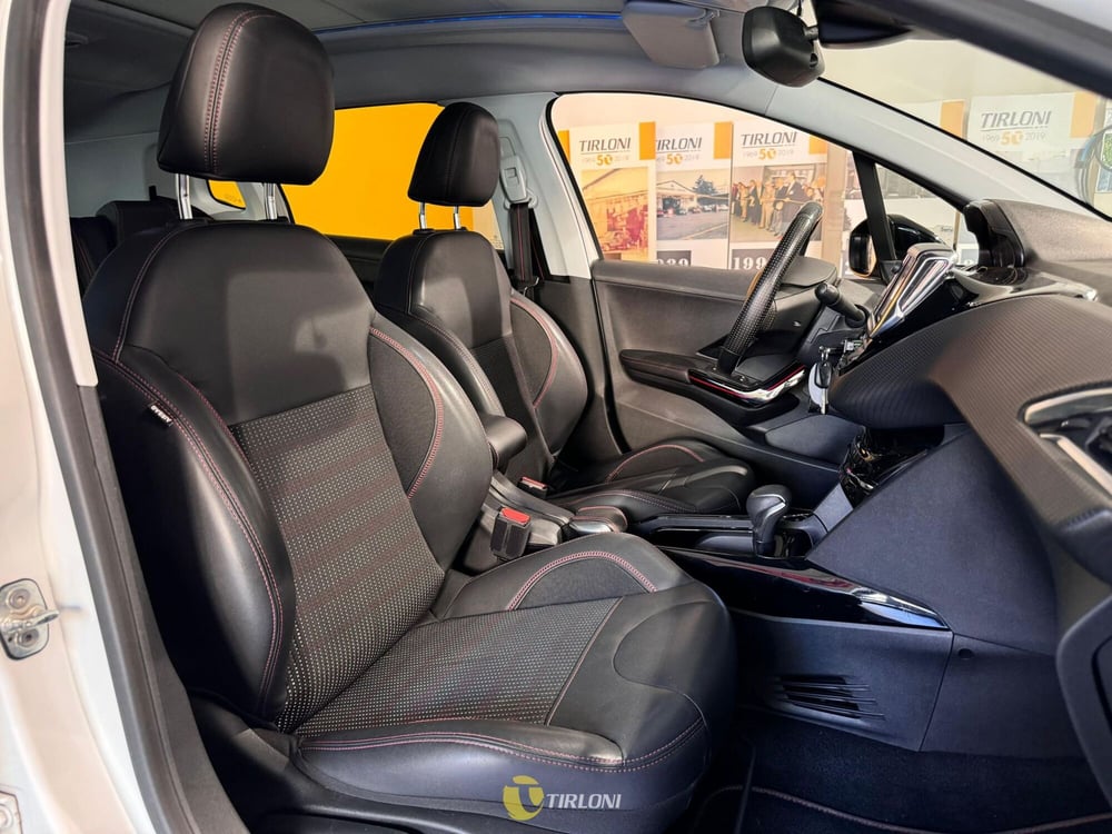 Peugeot 2008 usata a Milano (16)
