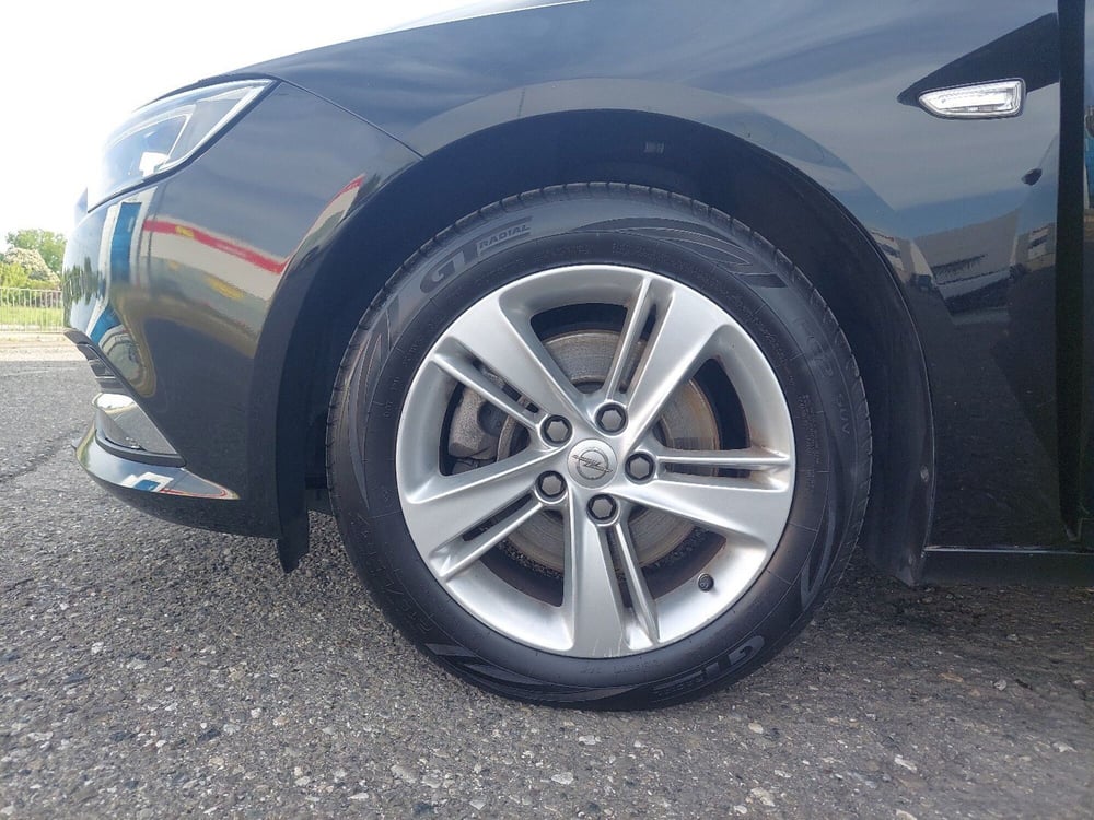 Opel Insignia Station Wagon usata a Piacenza (11)