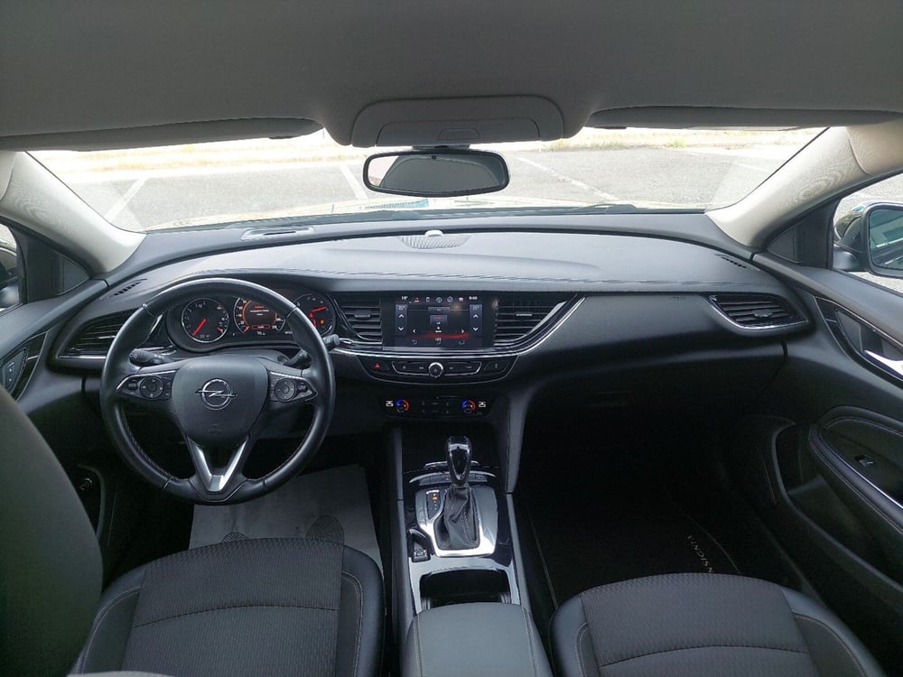 Opel Insignia Station Wagon usata a Piacenza (14)