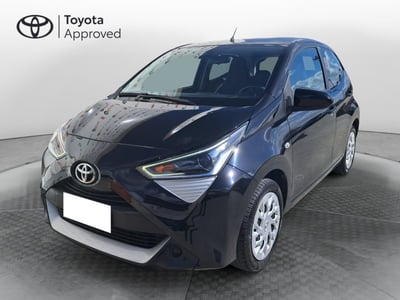 Toyota Aygo Connect 1.0 VVT-i 72 CV 5 porte x-play del 2021 usata a Cagliari