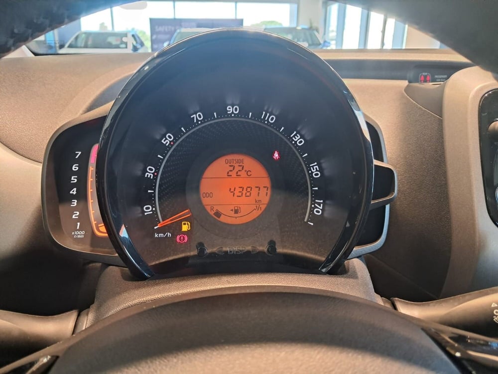 Toyota Aygo usata a Cagliari (17)
