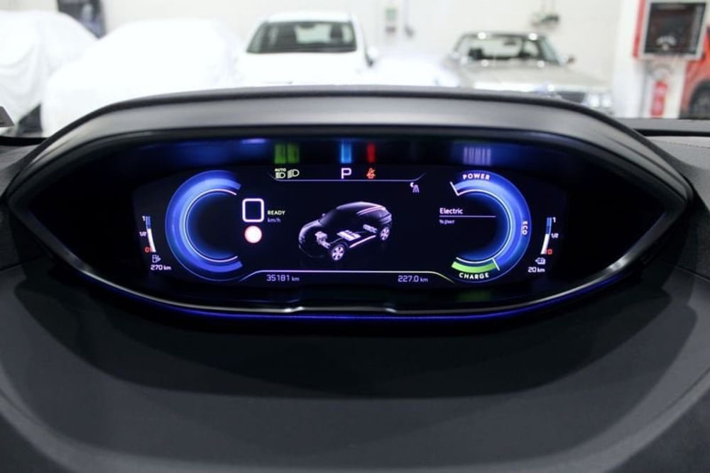 Peugeot 3008 usata a Milano (6)