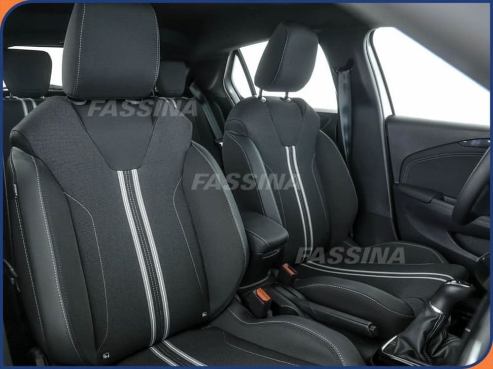 Opel Corsa usata a Milano (13)