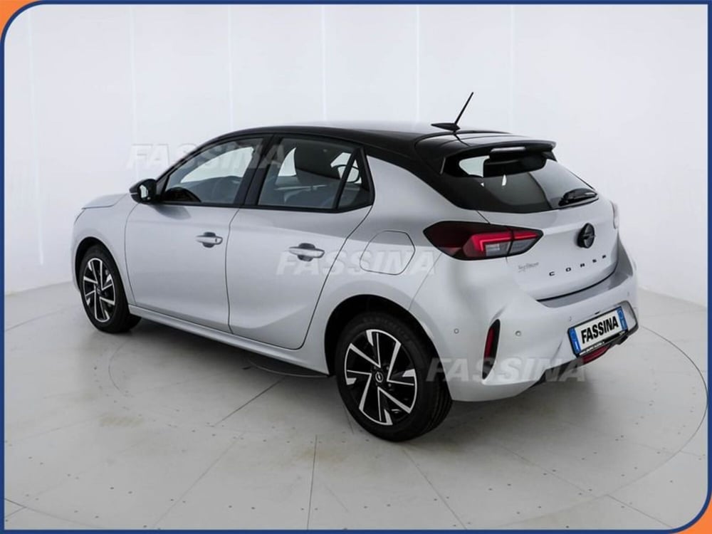 Opel Corsa usata a Milano (4)